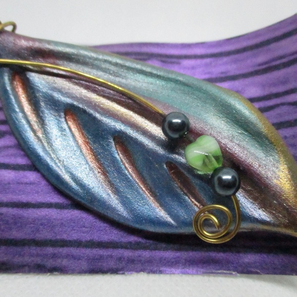 ARTIST MARKET Glass Copper Wire Brooch Handcrafted - Picture 5 of 8